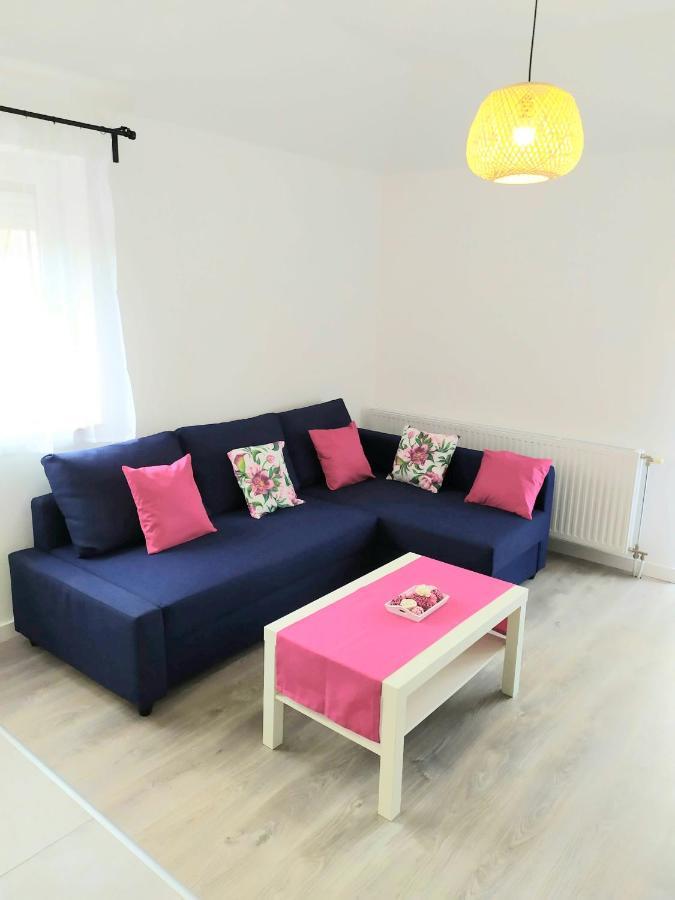 Arnyas Apartmanhaz Balatonlelle Exterior photo