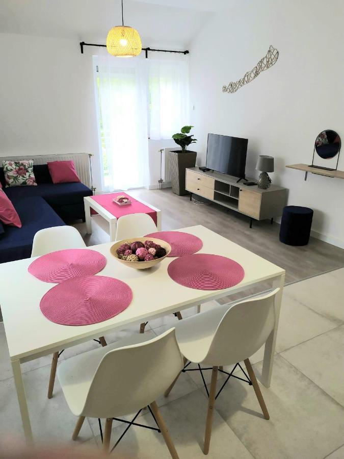 Arnyas Apartmanhaz Balatonlelle Exterior photo